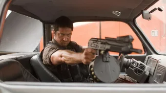 Qotil O'yinchilar Uzbek tilida 2009 O'zbekcha tarjima film Full HD skachat skrinshot 1