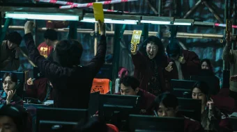 Aloqa / Aloqada / Liniyada Janubiy Koreya filmi Uzbek tilida 2021 O'zbekcha tarjima kino HD skrinshot 1