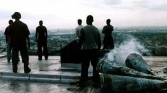 Yamakasi 1: Yangi samuraylar / Harakat erkinligi Uzbek tilida 2001 yil premyera kino O'zbekcha tarjima kino HD skrinshot 1