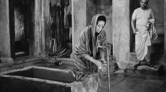 Bo'ysunmas Apu Hind kinosi Uzbek tilida 1957 O'zbekcha tarjima kino HD skrinshot 1