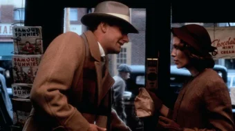 Qohiraning qirmizi atirguli Uzbek tilida 1985 O'zbekcha tarjima film Full HD skachat skrinshot 1