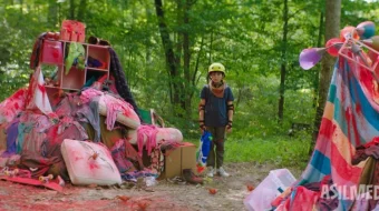 Jonlangan rasmlar / Tasvir / Xomaki chizma / Qo‘rqinchli hikoyalar Premyera 2024 Uzbek tilida O'zbekcha tarjima kino Full HD tas-ix skachat skrinshot 4