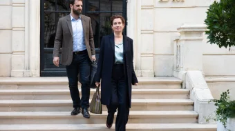 Parfyumer xonim Fransiya filmi Uzbek tilida 2019 HD O'zbek tarjima skrinshot 4