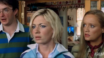 Shon ismli zombi Uzbek tilida 2004 O'zbekcha tarjima kino HD skrinshot 1