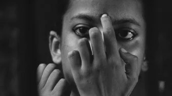 Yo'l qo'shig'i Hind kinosi Uzbek tilida 1955 O'zbekcha tarjima kino HD skrinshot 3