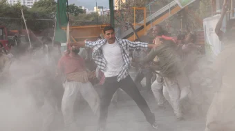 Bezori Radxor / Rodi Rator Hind kino Uzbek tilida 2012 HD O'zbek tarjima skrinshot 2