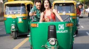 Akamning Qallig'i / Xotini Hind kino Uzbek tilida 2011 HD O'zbek tarjima skrinshot 2