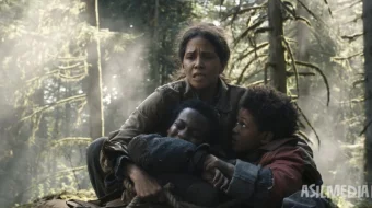 Hech qachon qo'yib yuborma / Yo'qotilgan joy Premyera 2024 Uzbek tilida O'zbekcha tarjima kino Full HD tas-ix skachat skrinshot 1