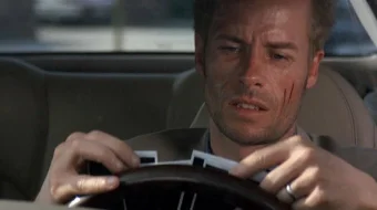 Eslab ko'r Memento Uzbek tilida 2000 O'zbekcha tarjima kino HD skrinshot 3