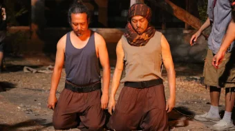 Tekken 2: Noma'lum odam chaqiruvi Jangari film Uzbek tilida 2014 O'zbekcha tarjima kino HD skrinshot 2