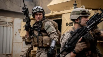 Olov ostida / Urush / Dushman iskanjasida Uzbek tilida O'zbekcha 2025 tarjima kino Full HD skachat skrinshot 2