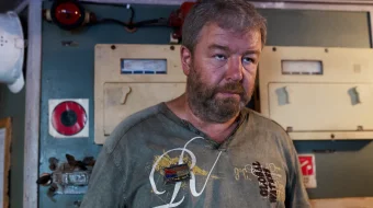 Snegir Rossiya filmi Uzbek tilida 2023 O'zbekcha tarjima kino HD skrinshot 1