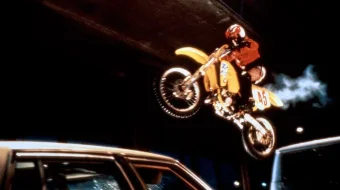 Bronksdagi Jang Uzbek tilida 1995 O'zbekcha tarjima kino HD skrinshot 1