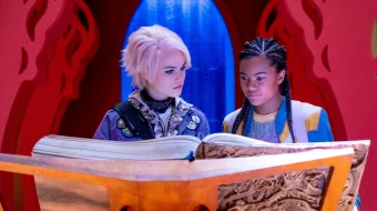 Maxluqlar ovi Uzbek tilida 2020 O'zbekcha tarjima film Full HD skachat skrinshot 1