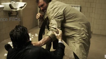 Qizil yog'du / Qizil nur Uzbek tilida 2011 O'zbekcha tarjima kino HD skrinshot 4