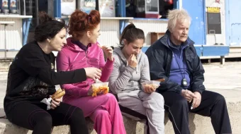 Ring qirolichalari Uzbek tilida 2013 O'zbekcha tarjima film Full HD skachat skrinshot 2