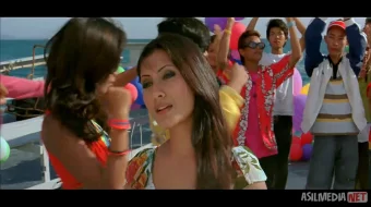 Quvnoq firibgarlar 1 / Aldangan er-xotin 2006 Uzbek tilida O'zbekcha tarjima kino Full HD tas-ix skachat skrinshot 4