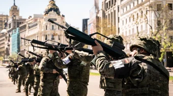 Qoyilmaqom o'g'irlik / Mukammal reja / Dohiyona Talonchilik / Aql bovar qilmas o'g'rilik / Pastga tushish Uzbek tilida 2021 O'zbekcha tarjima kino HD skrinshot 3