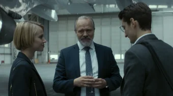 Qora Quti / Samolyot qutisi Fransiya filmi Uzbek tilida 2021 yil premyera kino O'zbekcha tarjima kino HD skrinshot 3