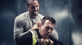 Telba qasoskor / Britaniyalik telba / qasoskor Uzbek tilida 2019 O'zbekcha tarjima kino HD skrinshot 4