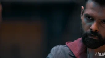 Onamning qasosi / Ikki barobar aqlli / 2 tomonlama aql Hind kino 2024 Uzbek tilida O'zbekcha tarjima kino Full HD tas-ix skachat skrinshot 4