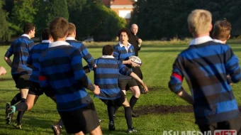 Men, yana men va onam Fransiya filmi Uzbek tilida O'zbekcha 2013 tarjima kino Full HD tas-ix skachat skrinshot 4