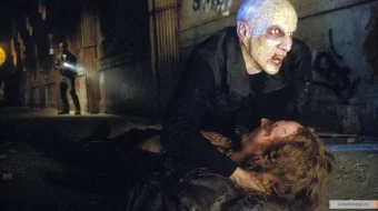 Bleyd 2 / Blade ikki Uzbek tilida 2002 O'zbekcha tarjima kino HD skrinshot 4