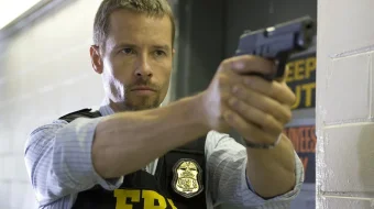 Xoin / Sotqin / Ikki yuzlamachi / Qallob Uzbek tilida 2008 O'zbekcha tarjima kino HD skrinshot 3