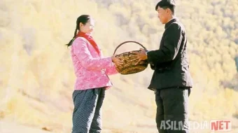 Uyga uzoq yo'l Xitoy filmi Uzbek tilida O'zbekcha 1999 tarjima kino Full HD tas-ix skachat skrinshot 2