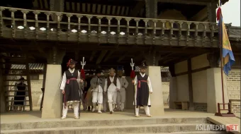 Yarqiroq tosh siri / Yaltiroq toshning siri / Yorqin toshning siri 2003 Korea seriali Barcha qismlar! Uzbek tilida O'zbekcha tarjima kino Full HD tas-ix skachat skrinshot 2