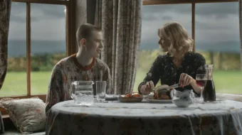 Dahshatli Uy Uzbek tilida 2023 O'zbekcha tarjima kino HD skrinshot 2