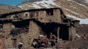 Tog'larda bir qish / Xakkarida bir mavsum / Hakkarida bir fasl 1983 1982 Uzbek tilida O'zbekcha tarjima kino Full HD tas-ix skachat skrinshot 1