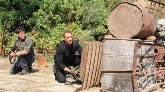 Oltita o'q / 6 ta o'q Uzbek tilida 2012 O'zbekcha tarjima film Full HD skachat skrinshot 2