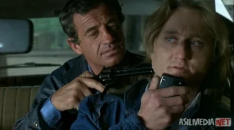 Ustasi farang / Professional Fransiya retro filmi Uzbek tilida O'zbekcha 1981 tarjima kino Full HD tas-ix skachat skrinshot 1