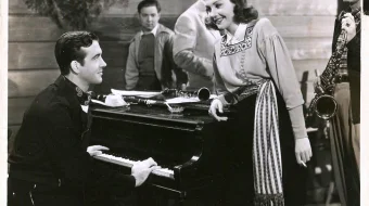 Serquyosh serenada Uzbek tilida 1941 O'zbekcha tarjima film Full HD skachat skrinshot 2