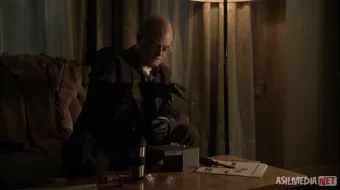 Muhojir 2: Qora tong / Chet ellik 2 / Xorijlik 2 / Ajnabiy 2 2005 Uzbek tilida O'zbekcha tarjima kino Full HD tas-ix skachat skrinshot 4