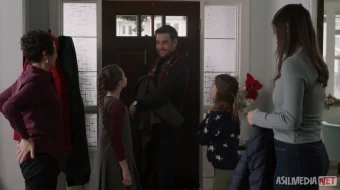 Qorli rojdestvo / Qorli yangi yil 2021 Uzbek tilida O'zbekcha tarjima kino Full HD tas-ix skachat skrinshot 2