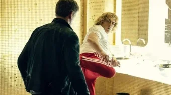 So'ngi Buyurtma / Oxirgi Josus / Ayg'oqchi / SO'NGGI YOLLANMA ASKARLAR Uzbek tilida 2021-yil premyera kino O'zbekcha tarjima kino HD skrinshot 3