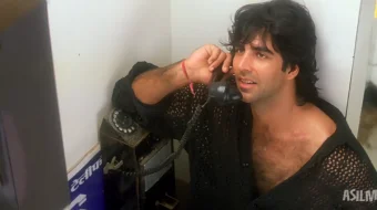 Bir paytlar Hindistonda / Yolg'on hayot Hind kino 1998 Uzbek tilida O'zbekcha tarjima kino Full HD tas-ix skachat skrinshot 1