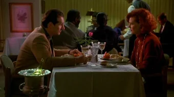 U meni aqldan ozdiradi Uzbek tilida 1991 O'zbekcha tarjima kino HD skrinshot 4