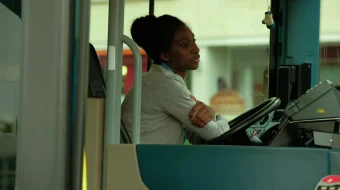 Kung Fu usulida ajralish Uzbek tilida 2022 O'zbekcha tarjima film Full HD skachat skrinshot 2