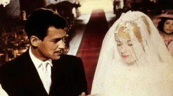 Sheburg soyabonlari Uzbek tilida 1964 O'zbekcha tarjima kino HD skrinshot 3