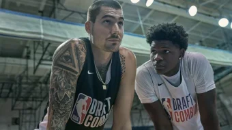 Maqsad NBA / Basketbol biznesi 2022 Uzbek tilida O'zbekcha tarjima kino Full HD tas-ix skachat skrinshot 2