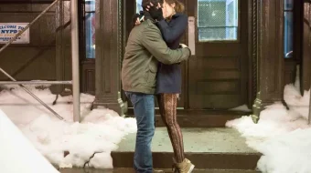 Bir ko'rishdagi sevgi / Ikki tungi stend Uzbek tilida O'zbekcha 2014 tarjima kino Full HD tas-ix skachat skrinshot 3