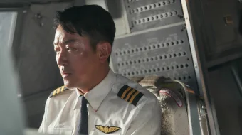 Hayjek 1971: Samolyotni o'g'irlash / Garovdagi samolyot Janubiy Koreya filmi Uzbek tilida 2024 O'zbekcha tarjima kino HD skrinshot 1