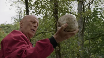 Tuzoqdan Qochish / Apeks / Apex / Xavfli O'yin Uzbek tilida 2021 O'zbekcha tarjima film Full HD skachat skrinshot 3