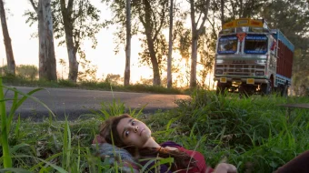 Magistral yo'l / Shosse Hind kino Uzbek tilida 2014 HD O'zbek tarjima skrinshot 2