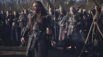 So'ngi qirollik Netflix seriali Barcha qismlar O'zbek tilida 2015-2020 Uzbekcha tarjima skrinshot 3