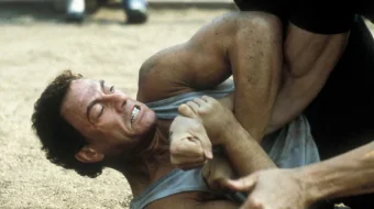 Jahannamda / Qasosga aylangan hayot Jan Klod Van Dam ishtirokida Uzbek tilida 2003 O'zbekcha tarjima kino HD skrinshot 2