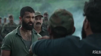 Qirollik / Dushman aka-uka Hind kino 2025 Uzbek tilida O'zbekcha tarjima kino Full HD tas-ix skachat skrinshot 2